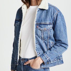 Levi's Sherpa Trucker Jacket